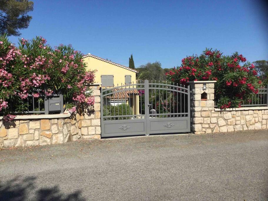 De Verdureve Location De Vakantiehuis Fréjus